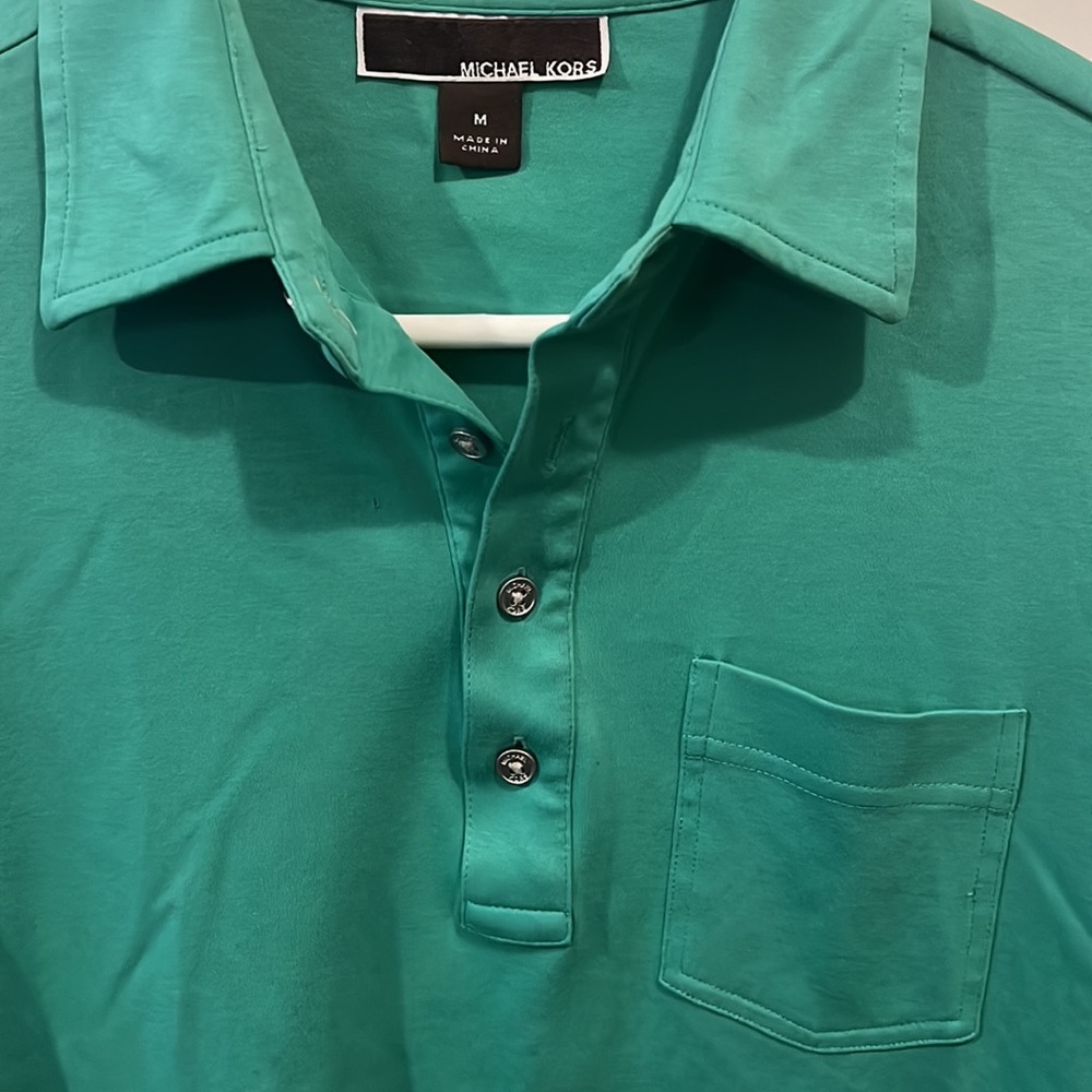 Green polo - Picture 3 of 4